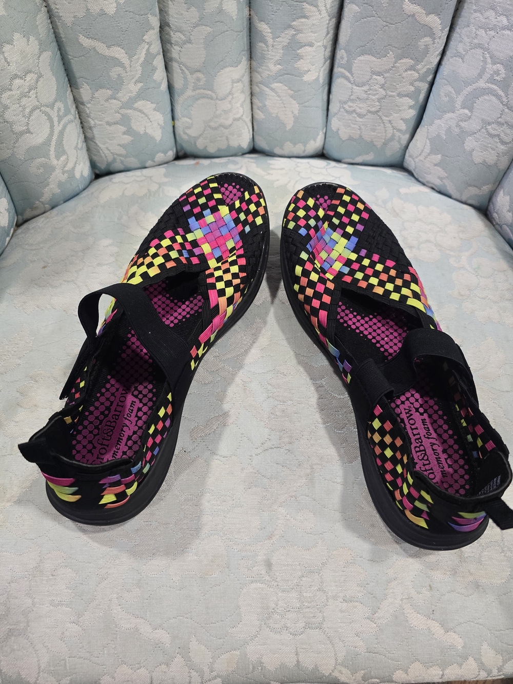Craft & Barrow Cushioned Black Woven Slip-Ons with Neon Multi-Color Sz 10 EUC